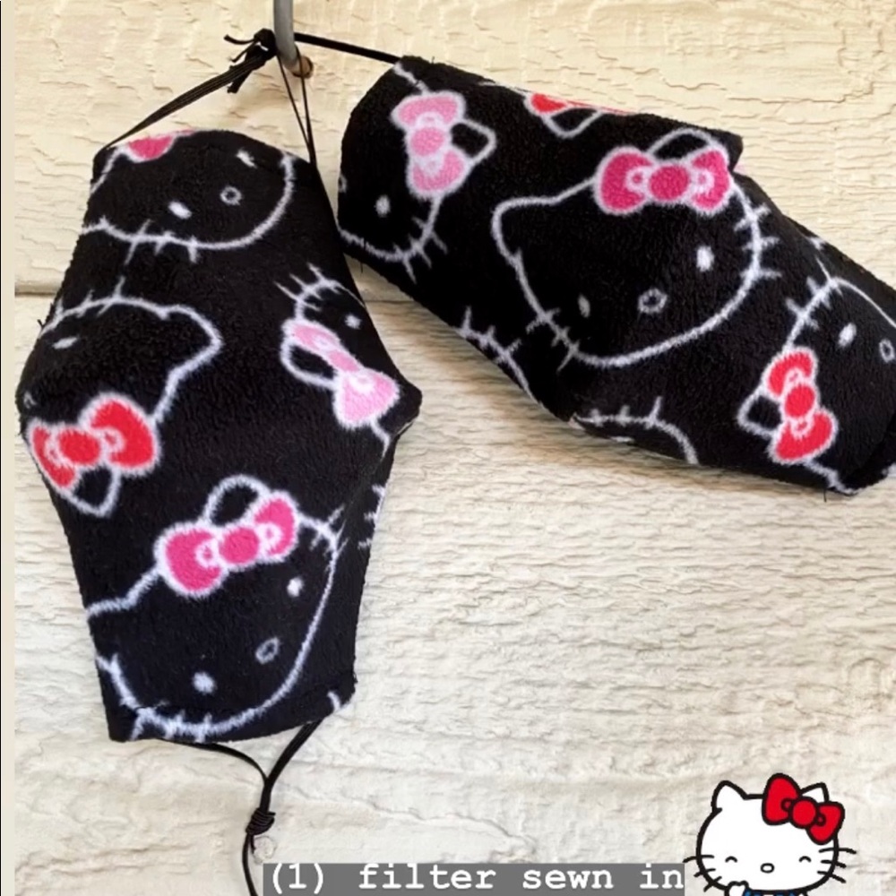Hello kitty black face mask kids